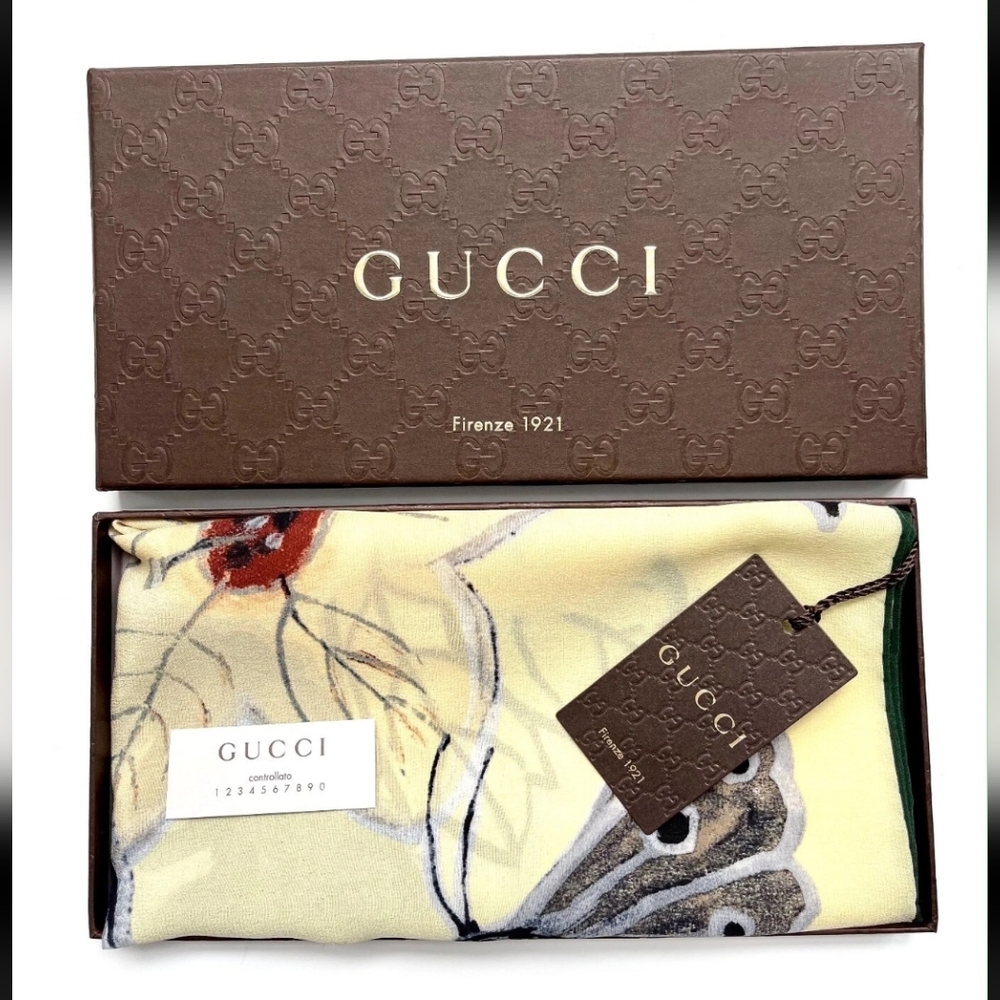 100%  AUTHENTIC Gucci SCARF- PASS POSHMARK HQ LMTD EDITION KRIS KNIGHT GUCCI